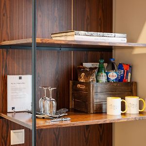 Utopian Hotel, A Charming Guesthouse